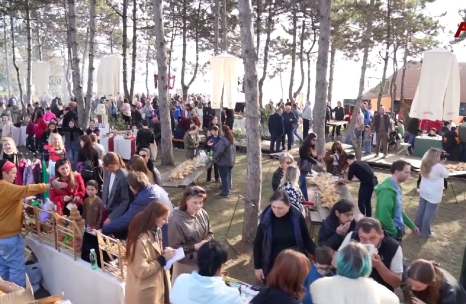 «Ҭагалан агьама - афеихоа» агастрофестиваль мҩаҧысит Аҟәа амшын аҧшаҳәаҿы