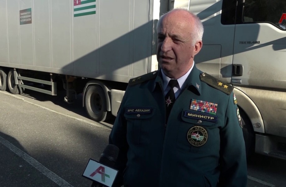 Колонна с гуманитарным грузом отправилась в Дагестан