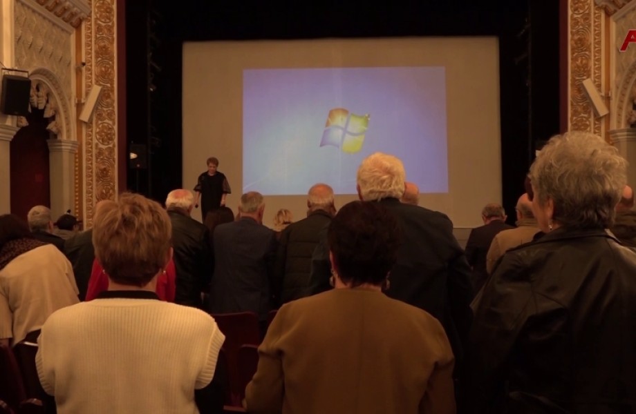 Аҳәынҭқарратә бызшәатә политиказы аусбарҭа иҭнажьит аҧсшәахь здублиаж ҟаҵоу афильм 