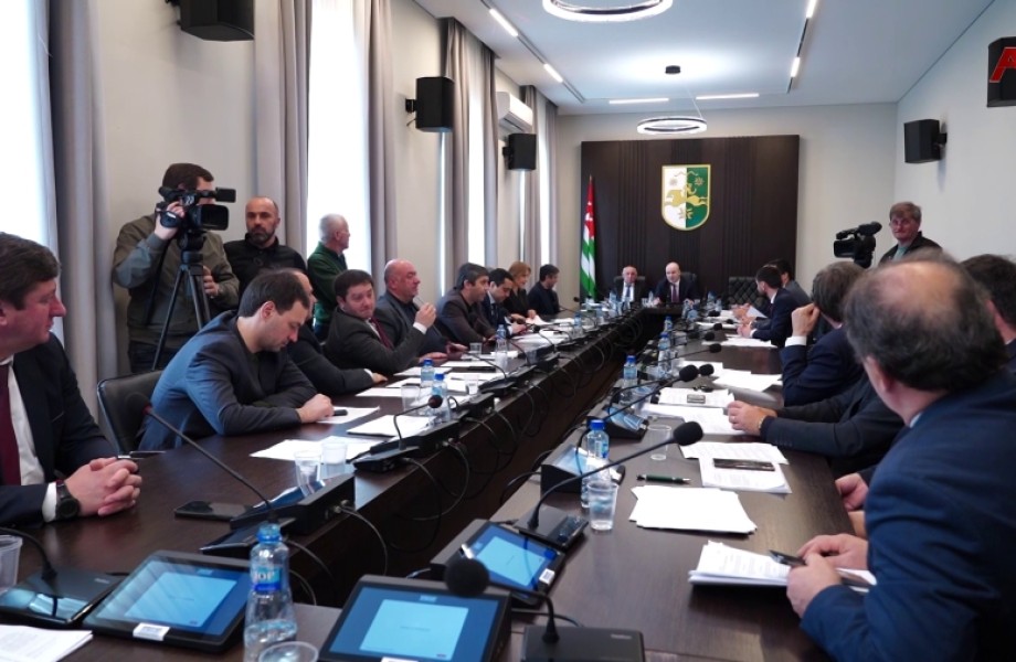 Парламент считает необходимым разработать закон против домашнего насилия