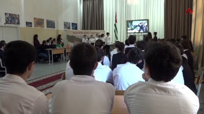 «Ахсаалаҿы акәаҧ гәадуроуп»,- ҳәа захьӡу Аҟәа ашколқәа рыбжьара аицлабра мҩаҧган