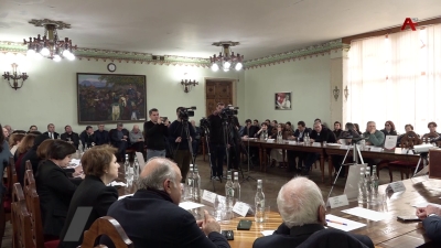 Круглый стол «Демографическое развитие: стратегия и механизмы» прошел в Сухуме