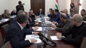 На очередном заседании Кабинета Министров рассмотрели около 30 вопросов