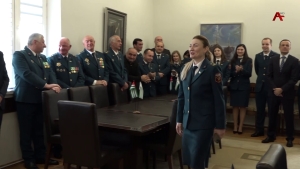 Мшаҧымза жәиҧшь рзы рзанааҭтә ныҳәа азгәарҭоит ашәахтә еиҿкаарақәа русзуҩцәа