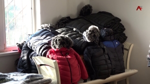 Диаспора из Турции передала Общественной палате Абхазии около 900 комплектов зимней одежды