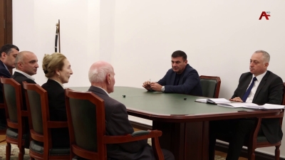 Аҧсны Ахада Бадра Гәынба идикылеит ауаажәларратә палата аҟынтә аделегациа