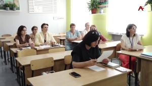 Стартовали курсы и семинары для педагогов-предметников и руководителей методических объединений