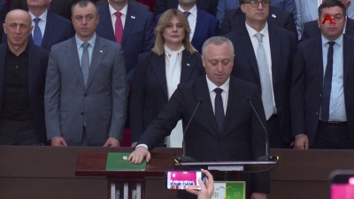 Бадра Гәынба официалла Аҧсны Ахада имаҵура дахагылеит