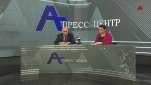 АТ апресс центр аҟны имҩаҧысит Аҧсны ақыҭанхамҩа аминистр Беслан Џьопуа ипресс-конференциа