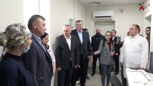 Первые операции с использованием ангиографа провели в республиканском сосудистом центре