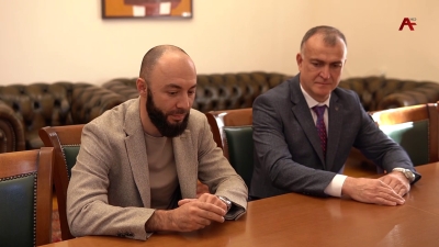 Ощущая поддержку братьев