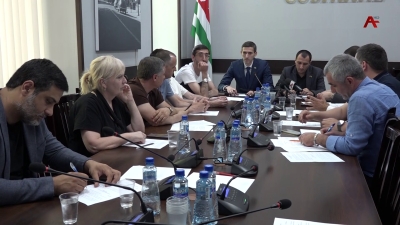 Общественному и политическому деятелю С. Джинджолия присвоено звание почетного гражданина Сухума