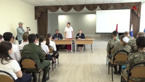 Нижни Новгород еиҿкааны иҟоу арратә патриоттә лагер алахәылацәеи аиҿкааҩцәеи еиҧылеит