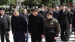 Атәыла ахада Бадра Гәынба идҵа инақәыршәаны, арра ахысразы ааҧынтәи адкылара иалагеит