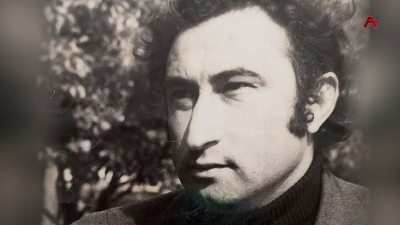 Д.Гәлиа ихьӡ зху Аҧсуаҭҵааратә институт аҟны имҩаҧысит Рауль Лашәриа игәалашәра иазкыз аиҧылара